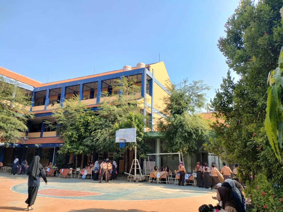 Gedung Sekolah SMP 54 Surabaya